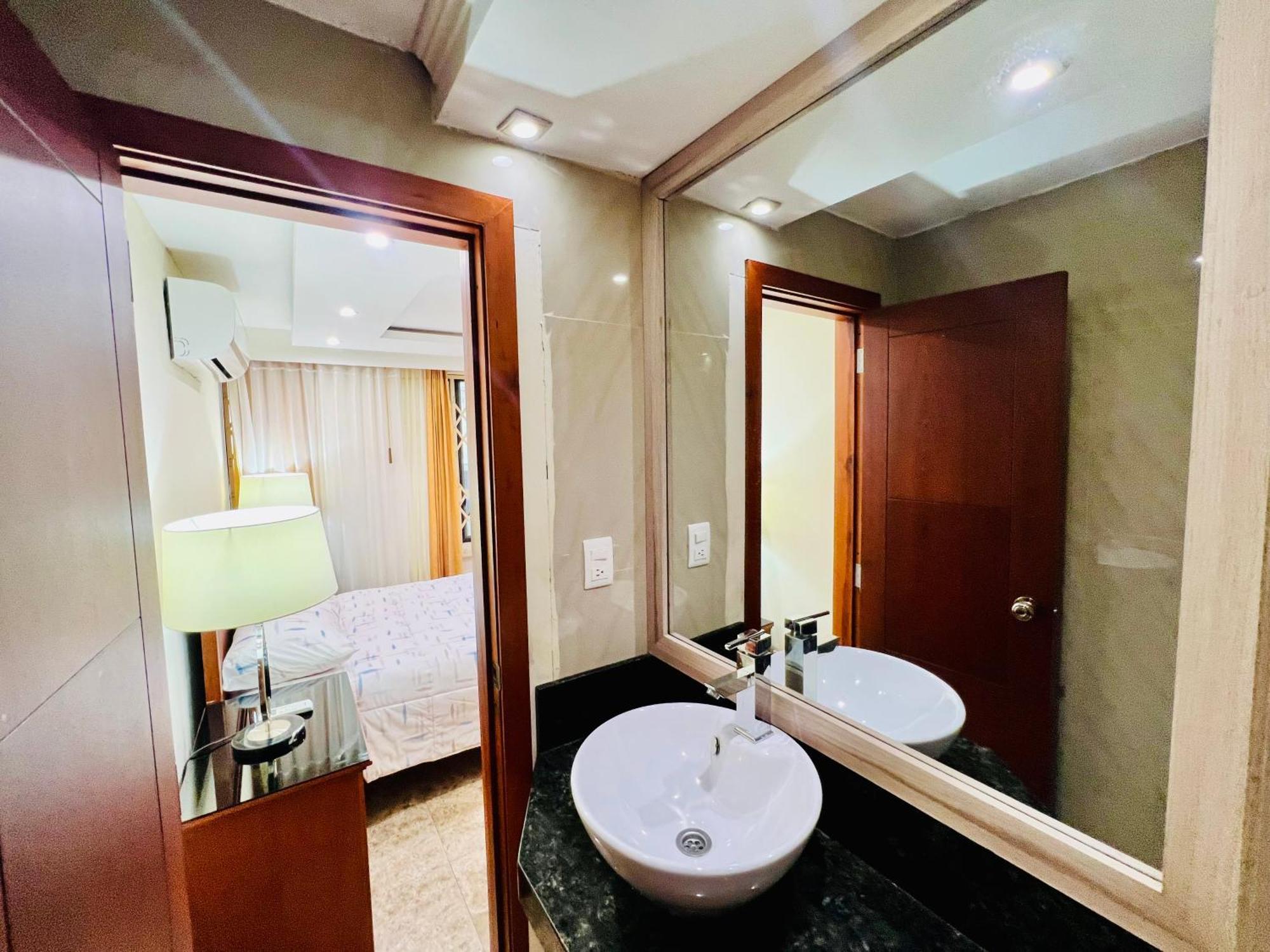 Sol Y Confort Suites Machala Eksteriør billede